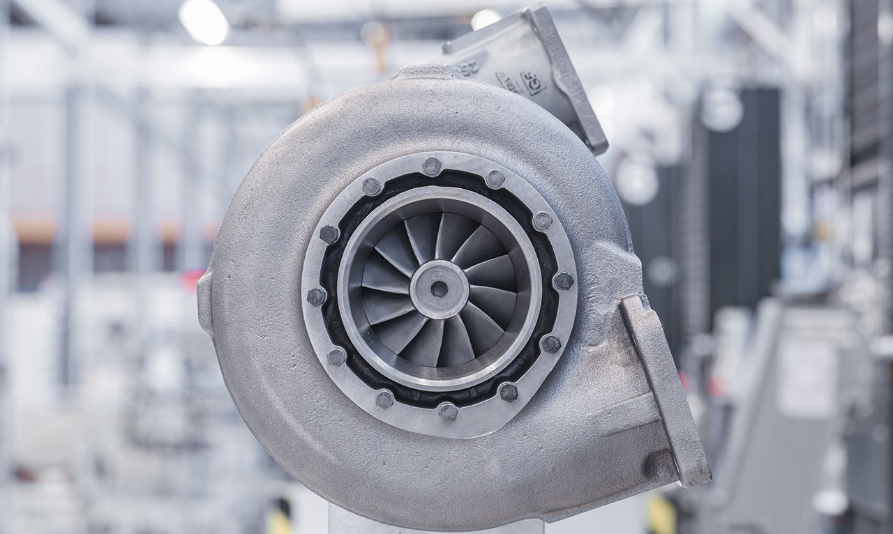 Accelleron’s Turbo UptimeCare service agreement prioritizes uninterrupted operations.